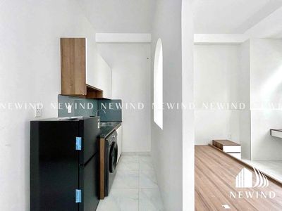 Rent the balcony studio Full the private washing machine at the center ofQ4