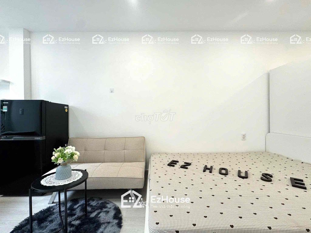 Rent a big, full house near ArteMart University.