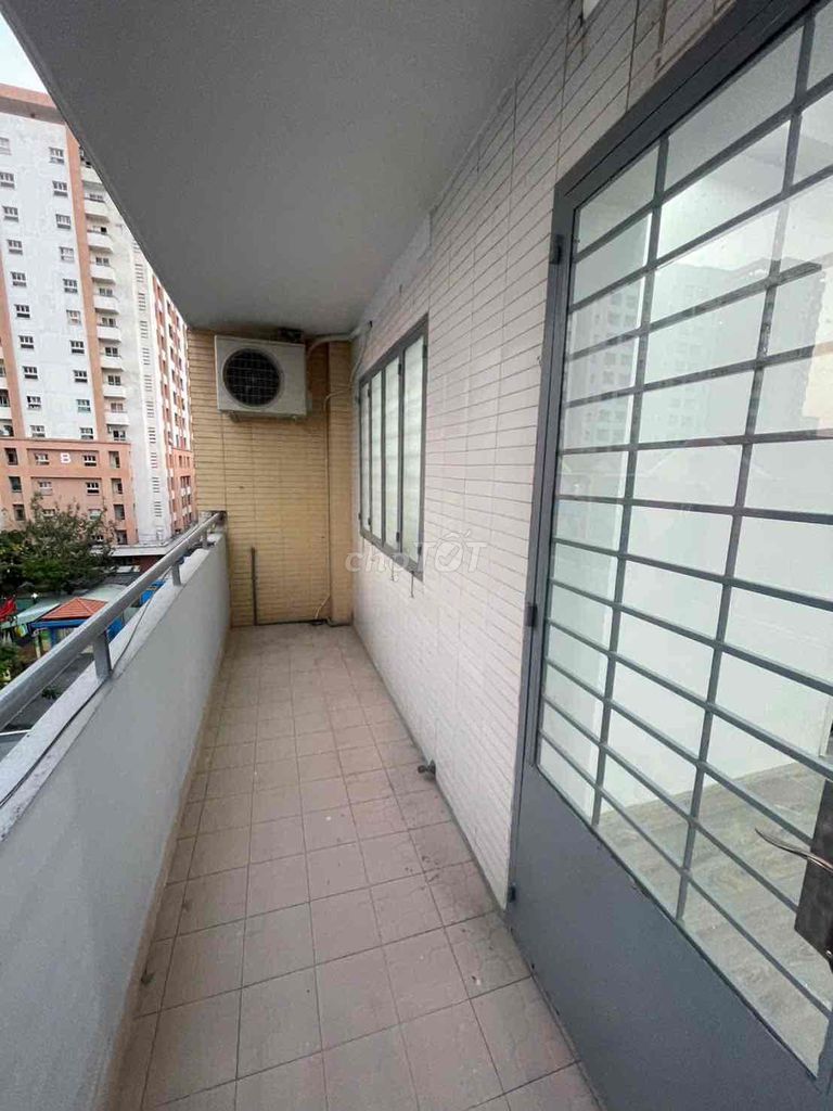 Rent Bàu Cát 2.