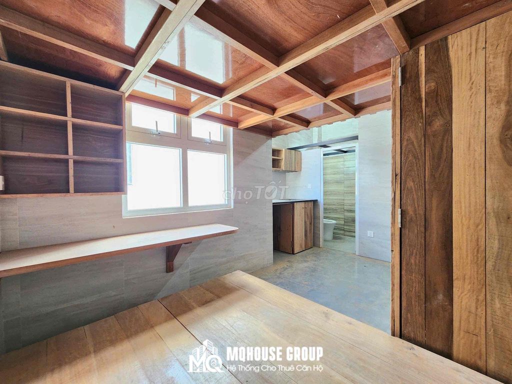 Open the studio. Two bedrooms full of furniture. Like super-tried homes.
