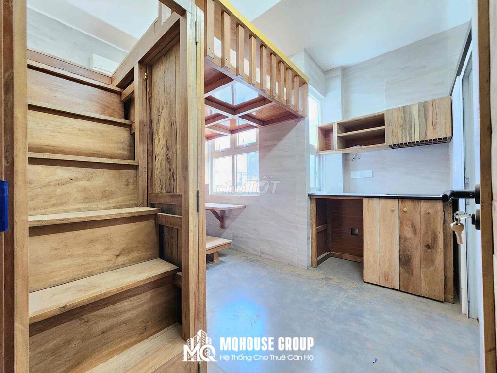 Open the studio. Two bedrooms full of furniture. Like super-tried homes.