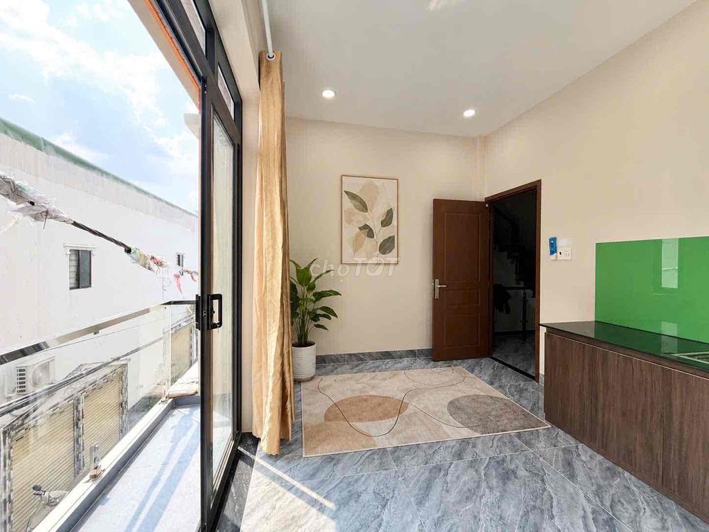 Private balcony studio - full comfort - cheap zá