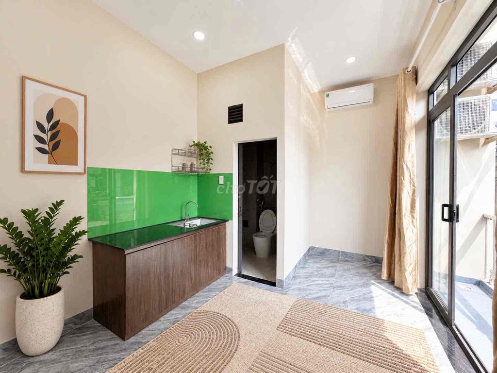 Private balcony studio - full comfort - cheap zá