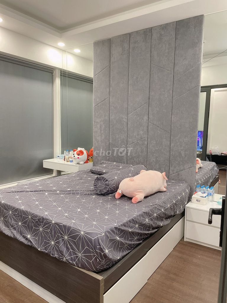 Rent two bedrooms full of furniture, just carry a suitcase in Centana Thiem District 2.