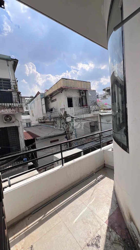 apartment 2 bedroom sky windows bancol full of furniture super light-driving sale.