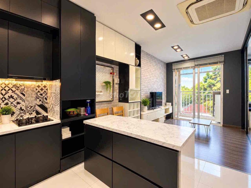 Two bedrooms. A The Botanica Tân Bình flat. A full interior five p from the airport.