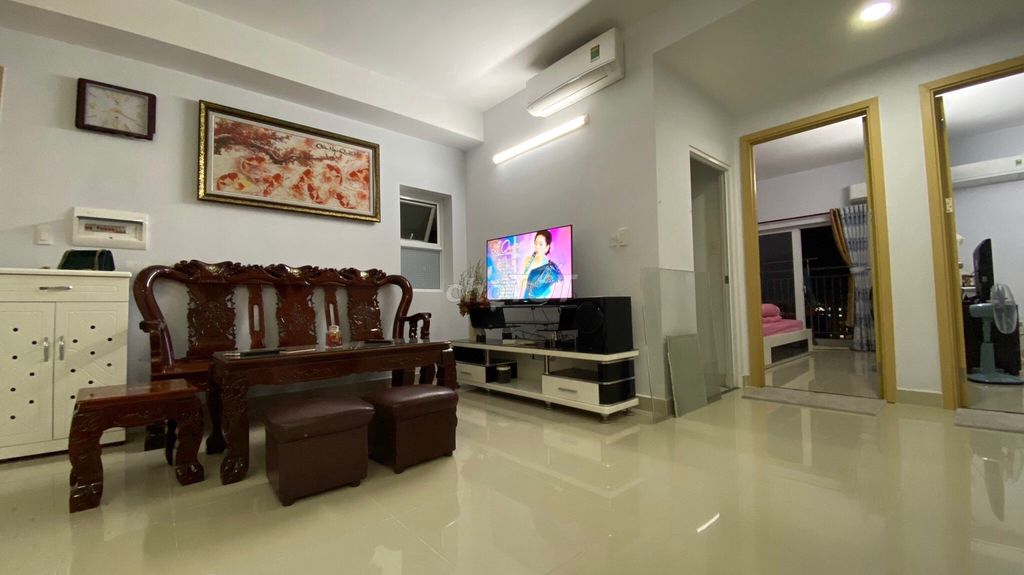 Rent the Oriental apartment, Âu Cơ, 105 meters2, 3 bedrooms, 3 toilets, 14 million a month.