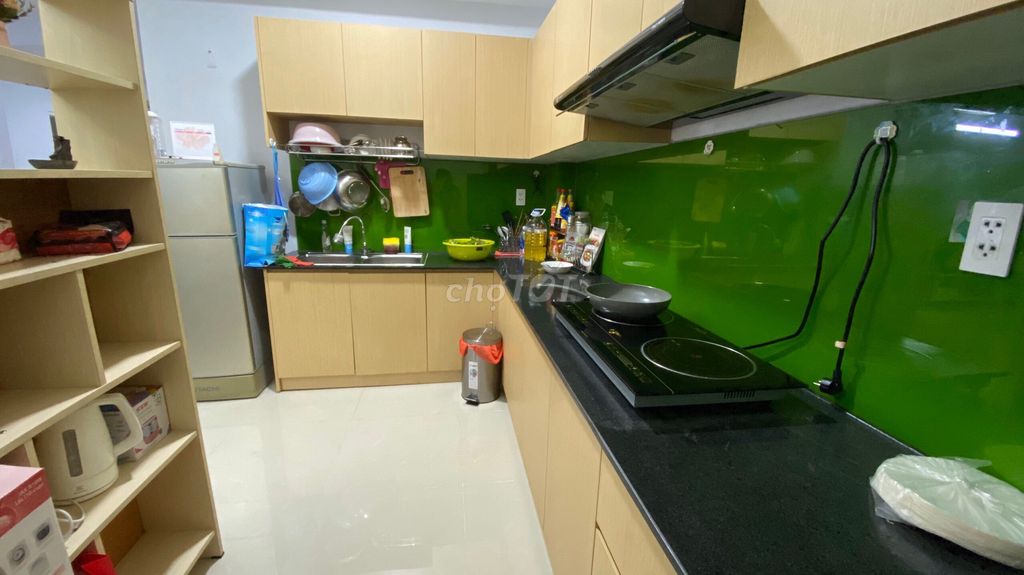 Rent the Oriental apartment, Âu Cơ, 105 meters2, 3 bedrooms, 3 toilets, 14 million a month.