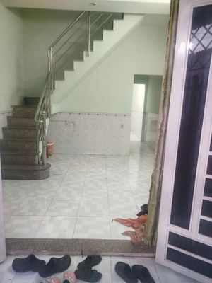 Rent a four-by-one Trung Mỹ Tân Xuân street.