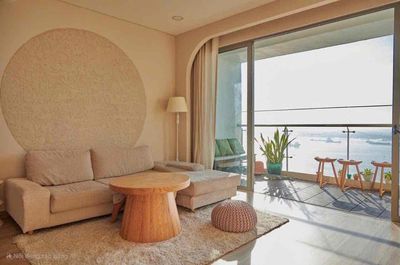 Rent the sky89 – 2 bedroom 2 toilets - full interior - which is 17 million