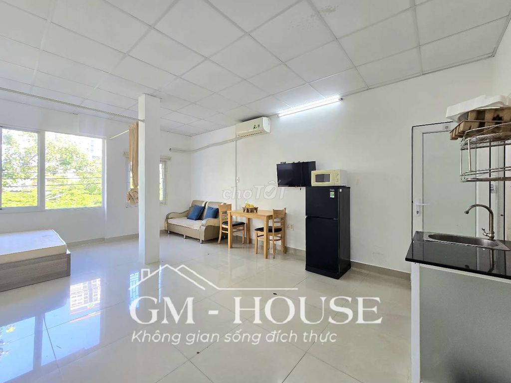 Rent the apartment 35 meters, full interior, Nguyễn Văn Thương.