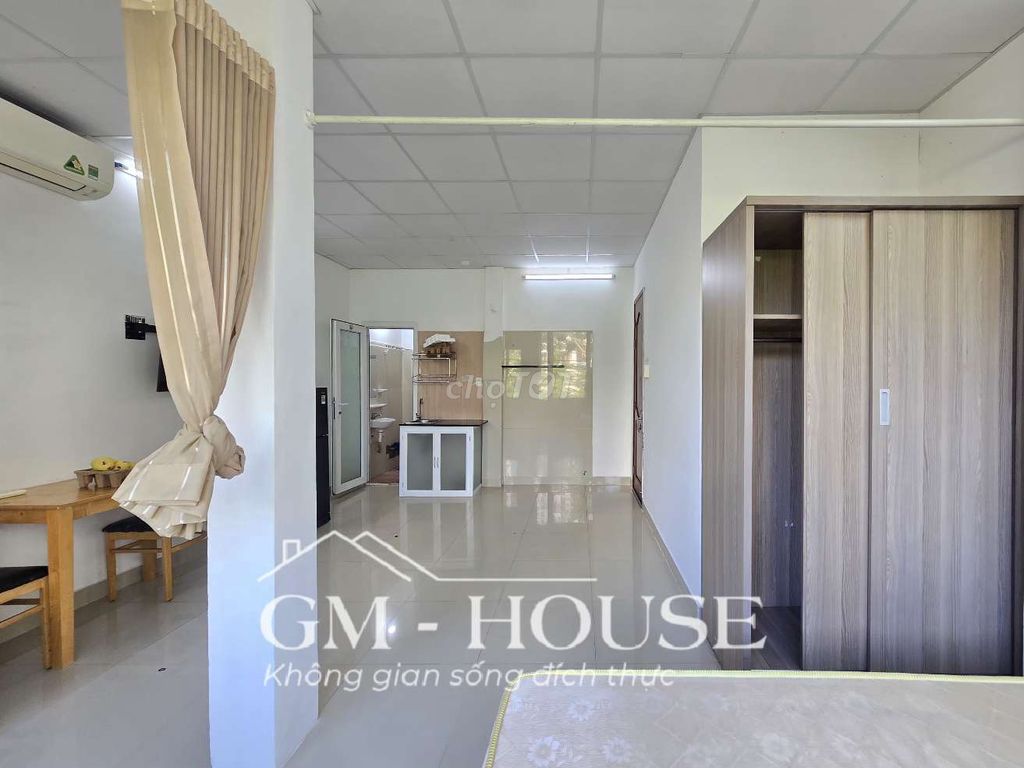 Rent the apartment 35 meters, full interior, Nguyễn Văn Thương.