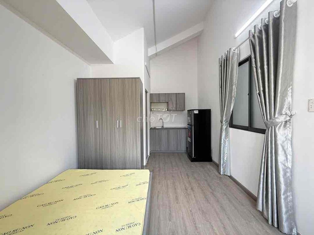service apartment is located in cmt8 — near the Viettel building