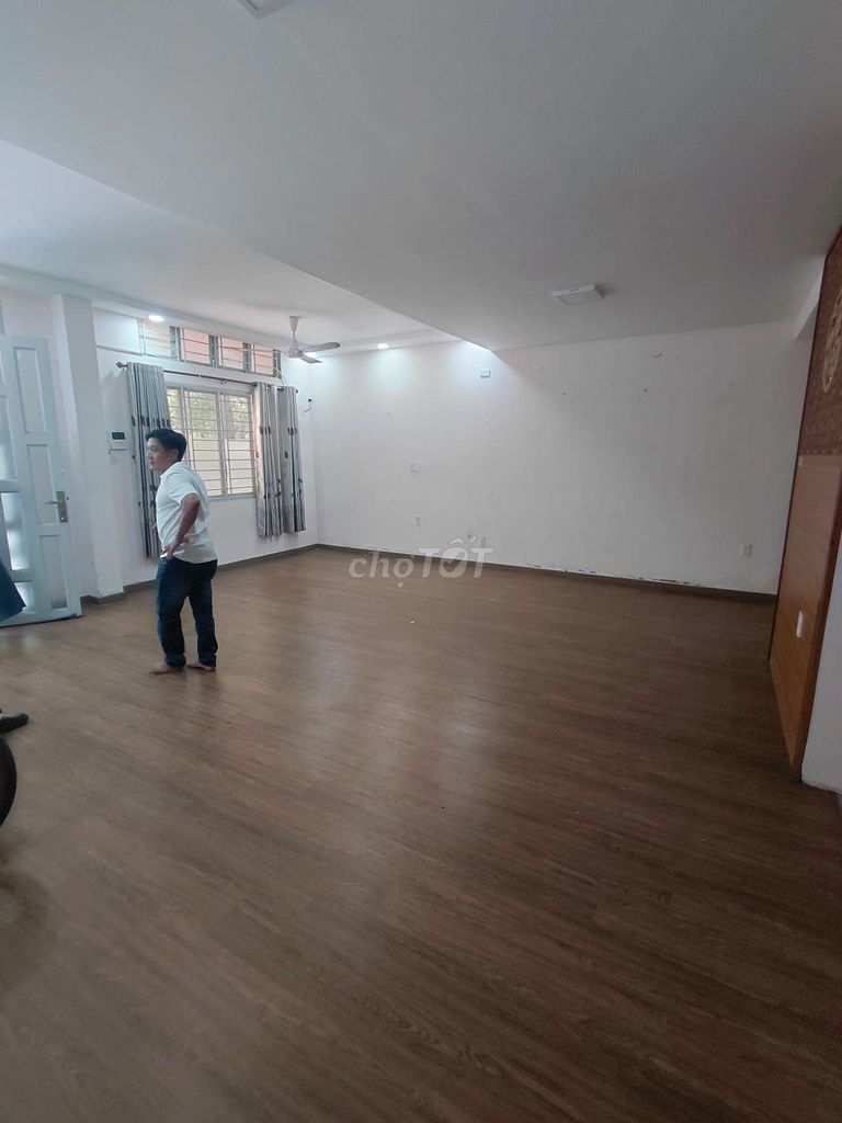 Rent Tây Thạnh ground floor 86 M, 3 bedroom 2 vc nice