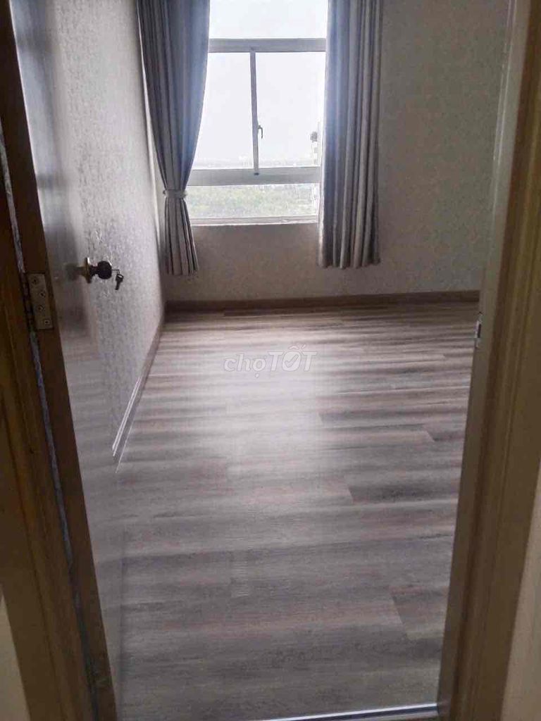 Rent the Jade City de 7- 133 m-3 bedroom plus 2 toilets. New house.