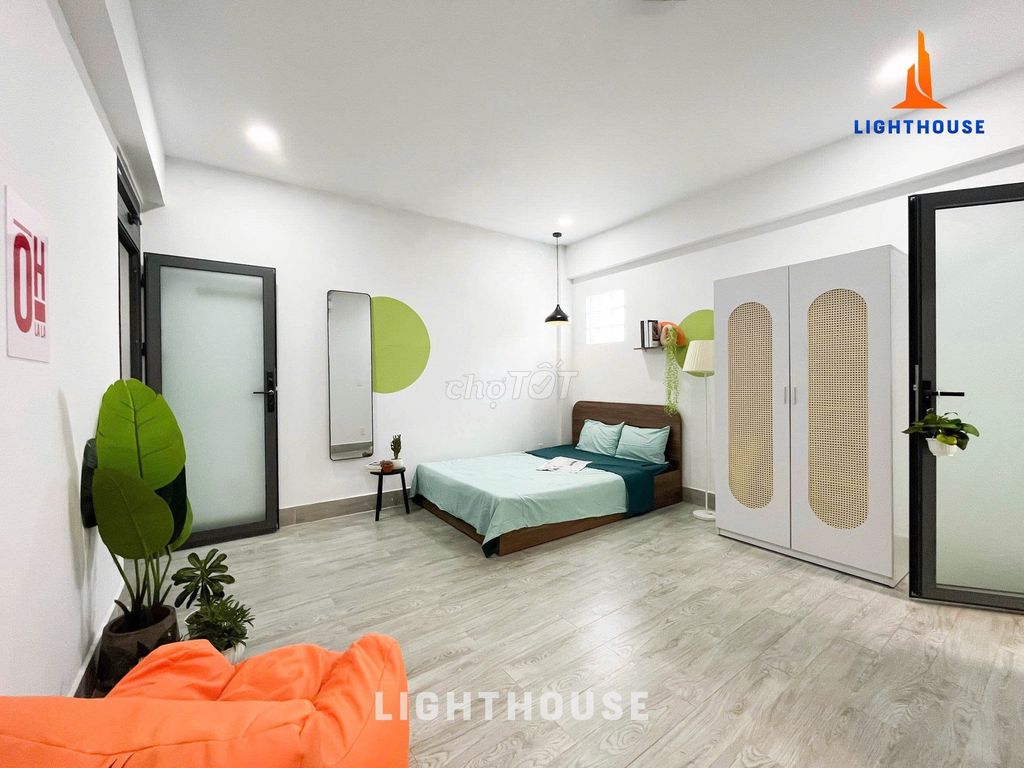 A nice, comfortable kitchen room near lotte Nguyễn Văn Lượng.