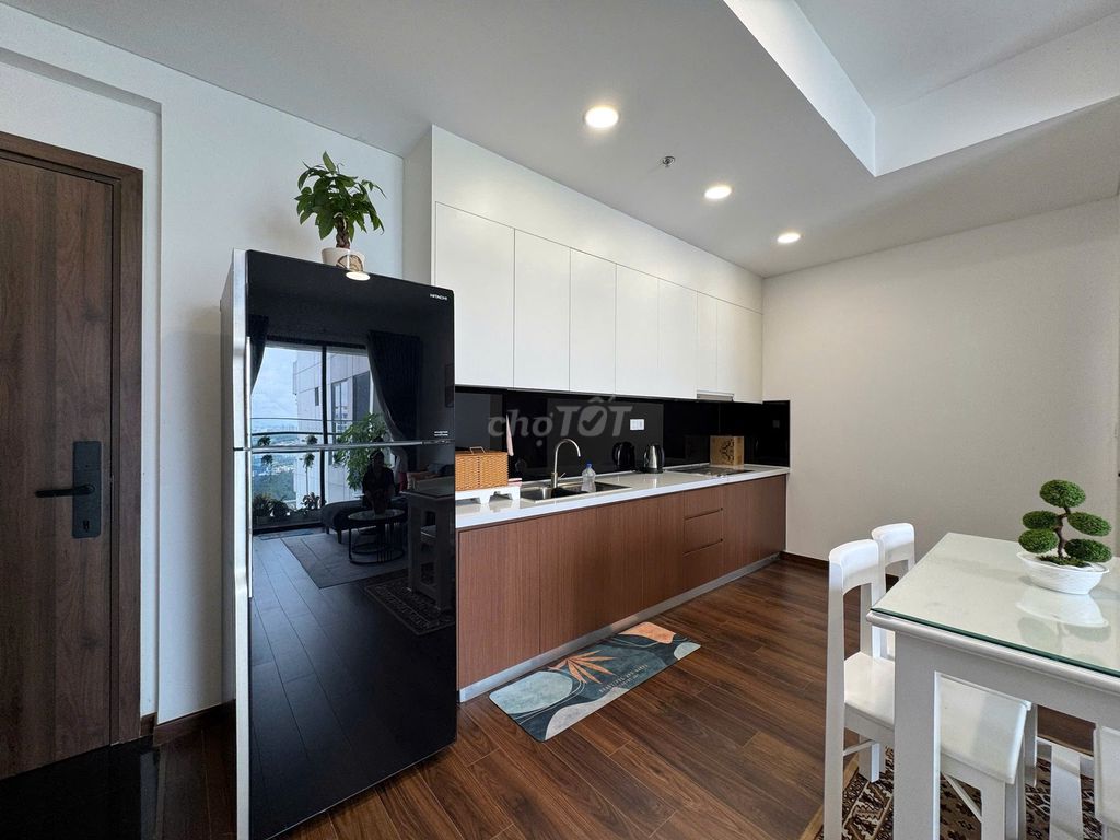 Rent two bedrooms, two full-in-house toilets, 12 million a month at mp78 Mizuki Park.