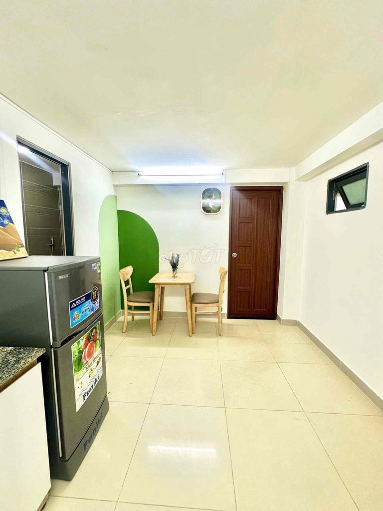 A wide, wide kitchen bedroom near ueh and encyclopedia