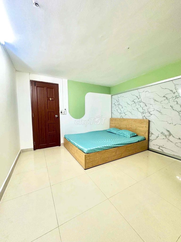 A wide, wide kitchen bedroom near ueh and encyclopedia