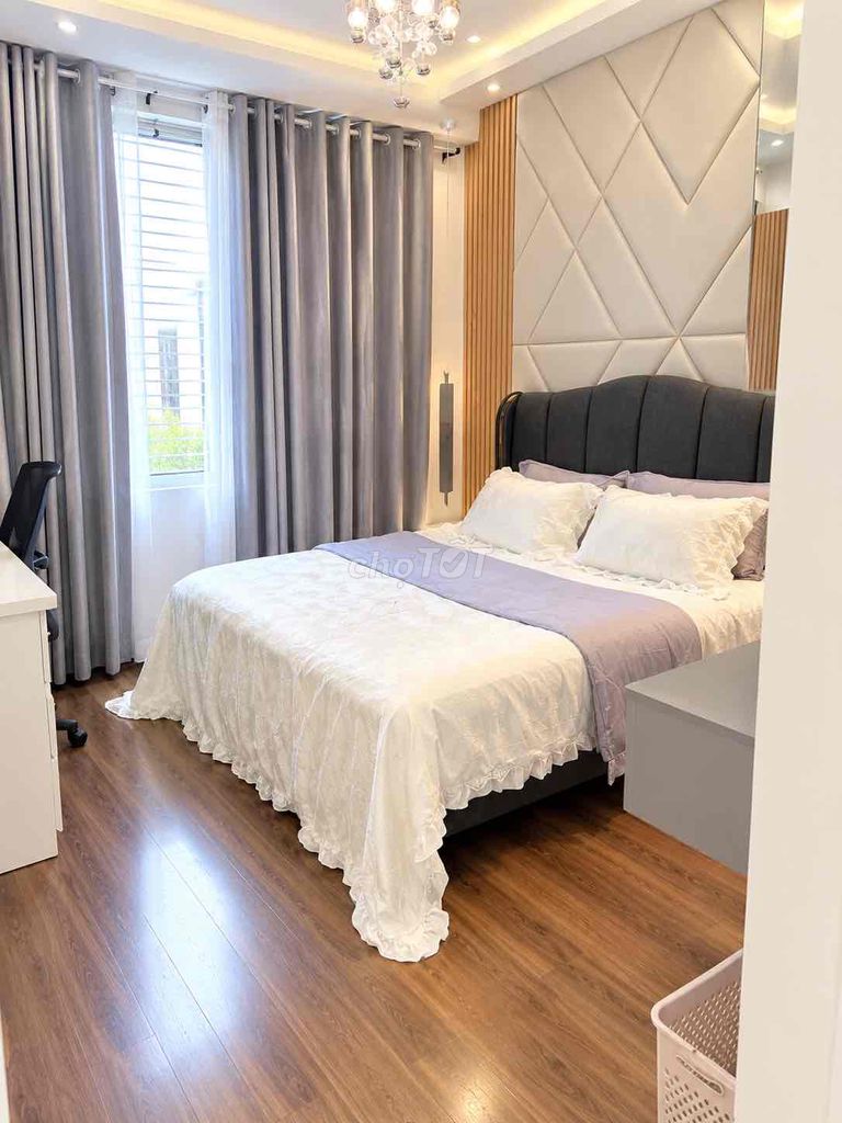 Rent Saigon Mia-- 3 bedrooms 2 014-14 million ft. Full interior 17 million middle-aged toilets.