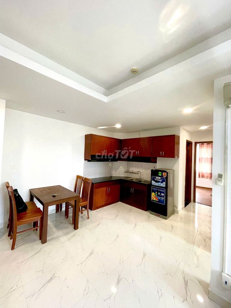 It's the owner of the apartment of the central plaza-- the top view, the new house.