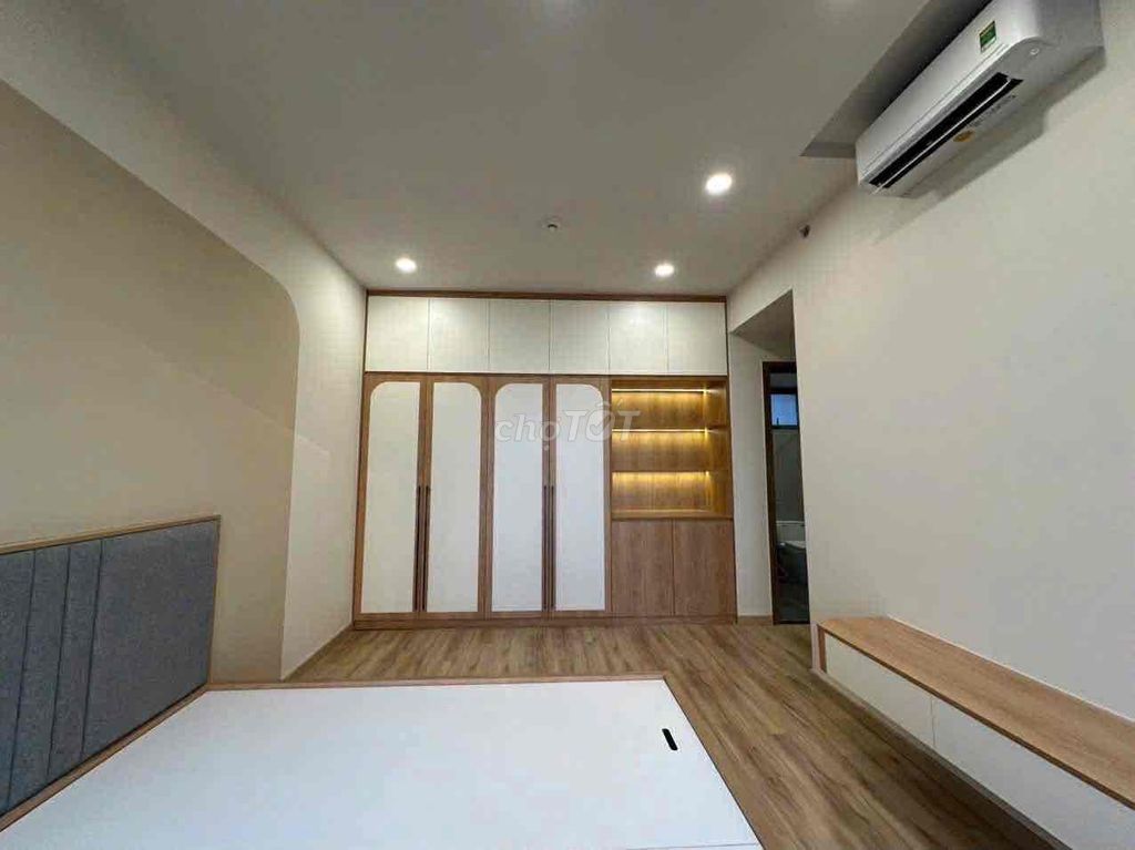 Three bedrooms 106 meters2, the corner, Celesta Rise - ntc - Stay Right