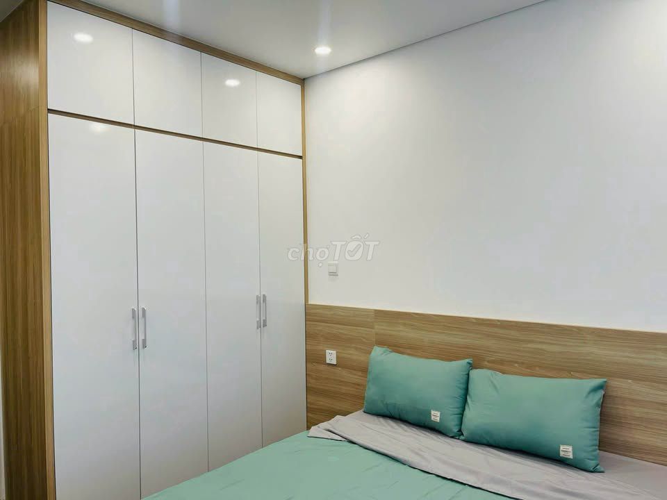 The Plaza Republic building rents two bedrooms renting 14 million a month.