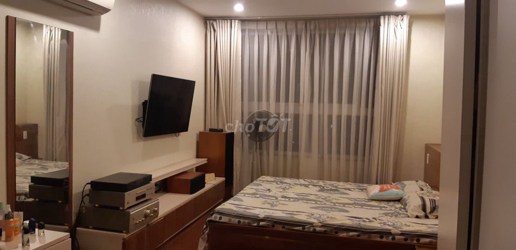 Rent The Harmona-- 100 M2 3 bedrooms high view beautiful, EOF: 14 million.