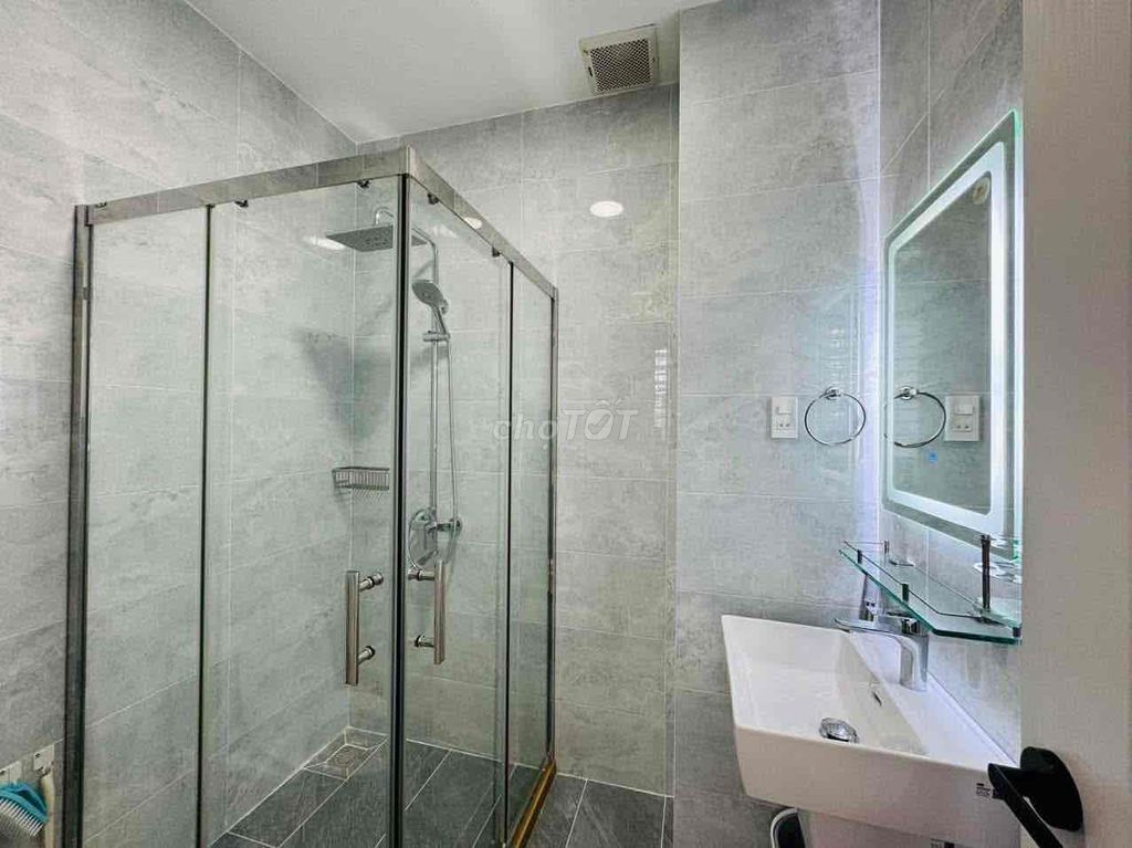 High-end service apartment, Lê Văn Sỹ, Old 3rd District