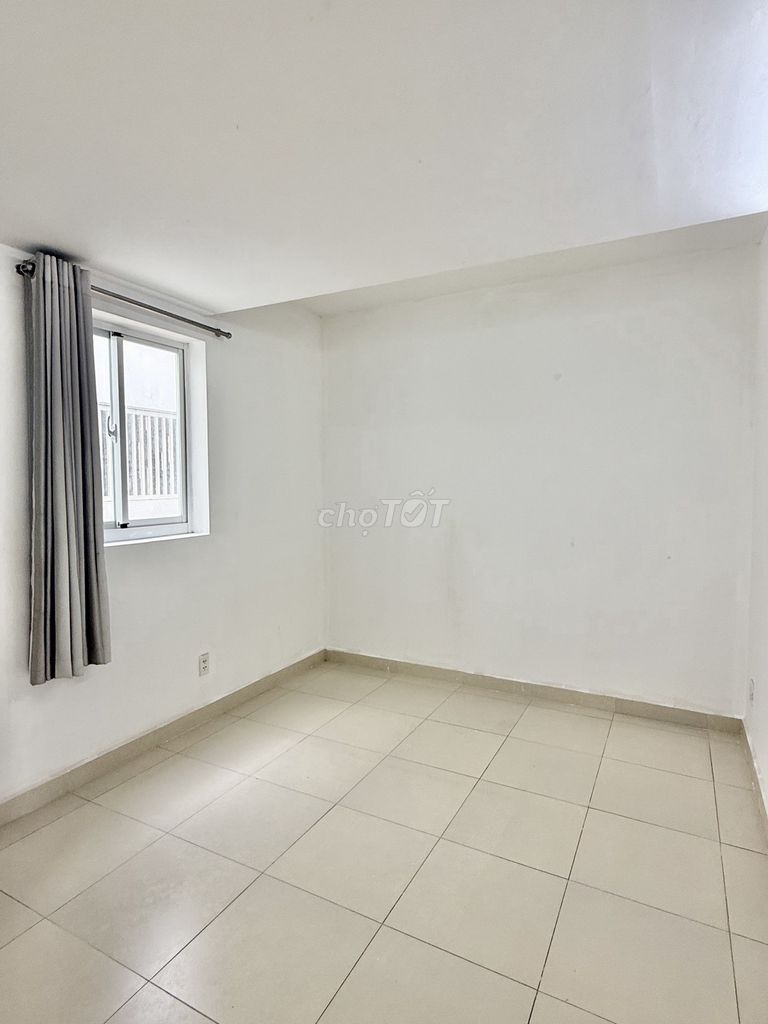 Rent apartment 3 bedrooms, 2 toilets, 100 meters 2 floors 15 Nguyễn Văn Linh Bình Chánh