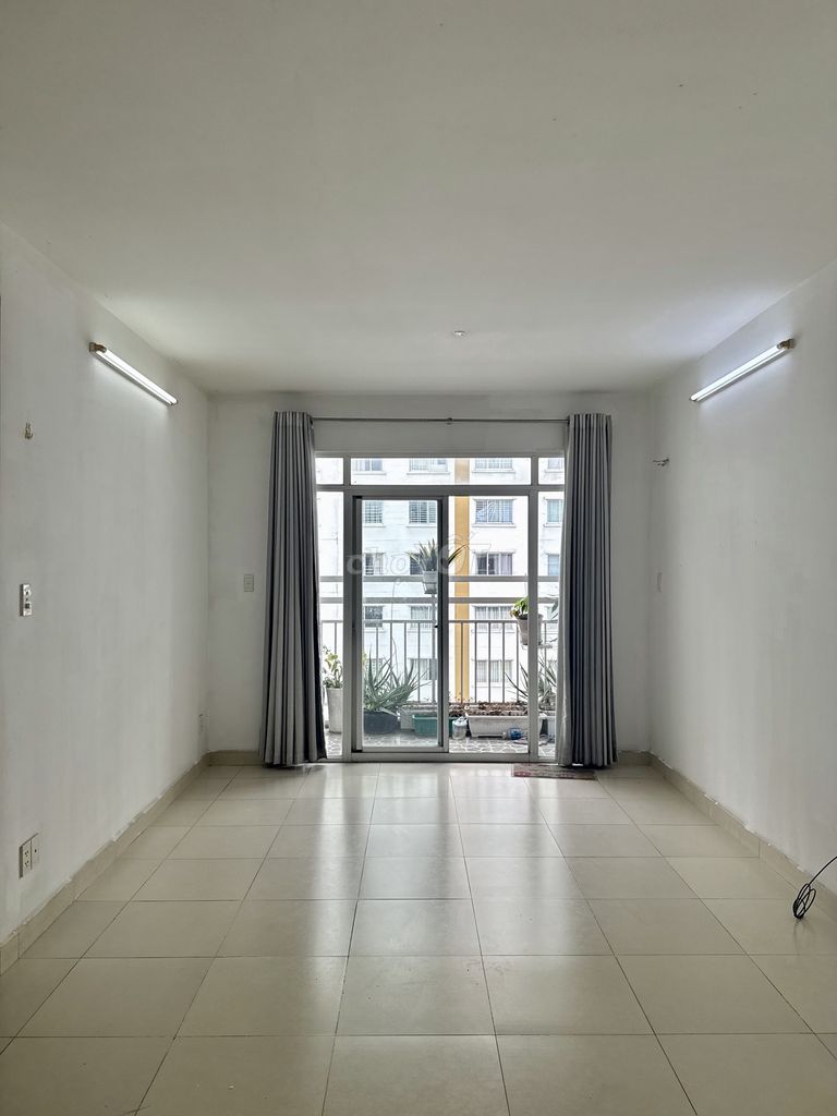 Rent apartment 3 bedrooms, 2 toilets, 100 meters 2 floors 15 Nguyễn Văn Linh Bình Chánh