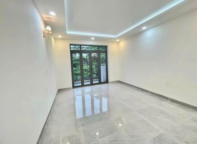Hired for hxt 461 7000 BJK Diaries, 770 13, Q.Phú Nhuận