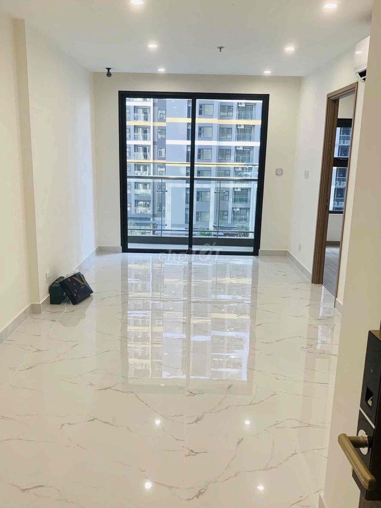 Rent 2 empty bathrooms from 5 million or 6 million at the Grand Park.