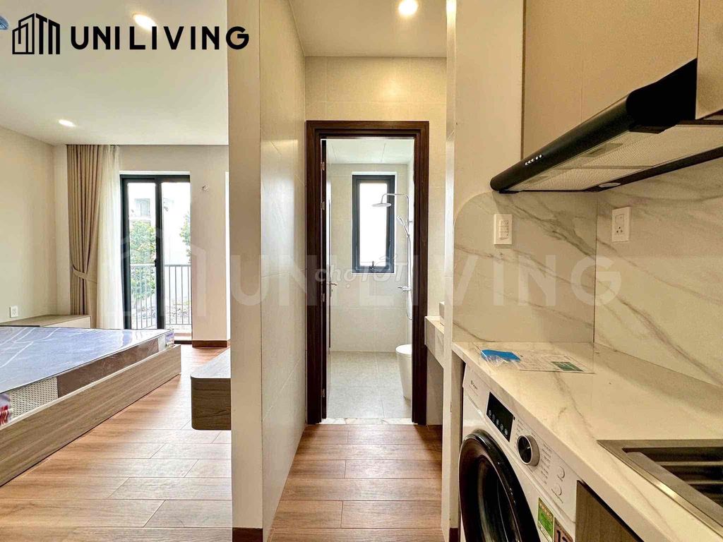 District 2 Tạ Hiện-1-0 for renting a balcony service apartment, full interior.
