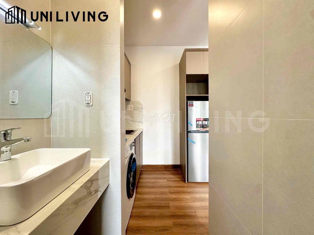 District 2 Tạ Hiện-1-0 for renting a balcony service apartment, full interior.