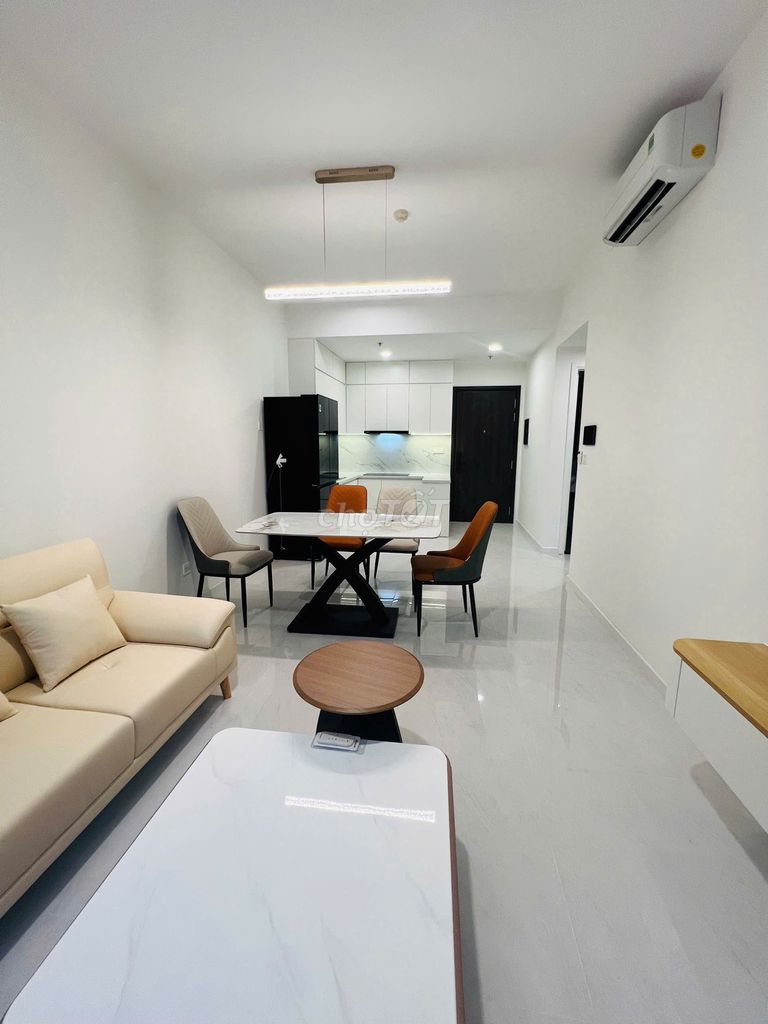 Rent two bedrooms. High-rise view. 20 million, clear.