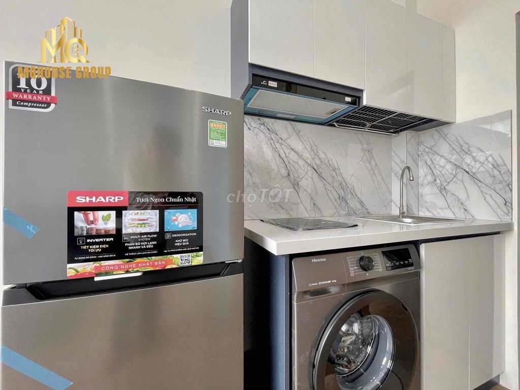 The window studio is full of furniture right here in town plus - a favor.