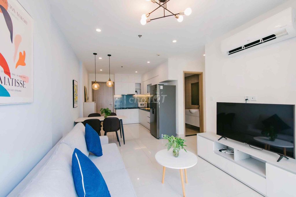 Rent the apartment, home of the 9th district.