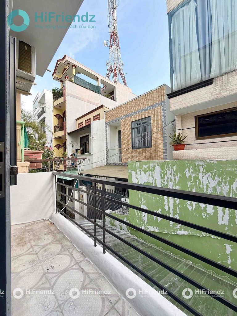Rent the original house right now. Phan Xích Long.
