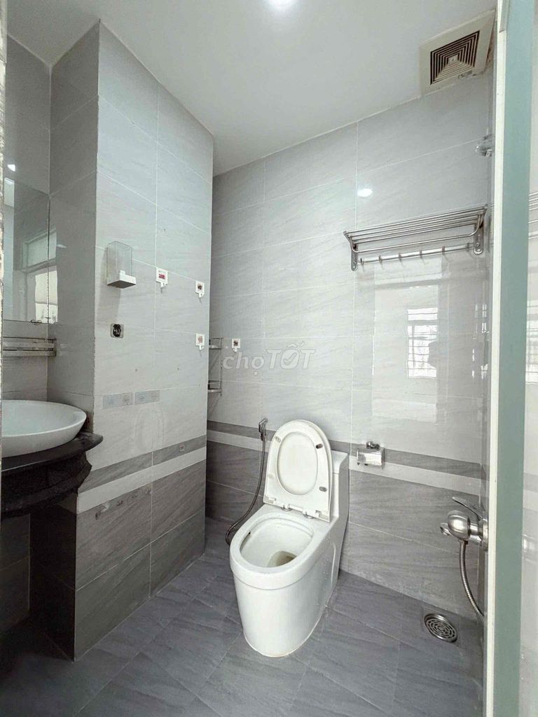 Rent the studio apartment. One bedroom.
