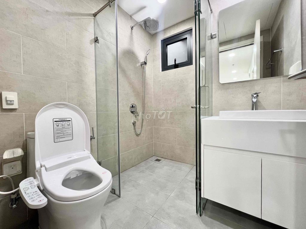 Renting 3 new high-end furniture rooms 100%.