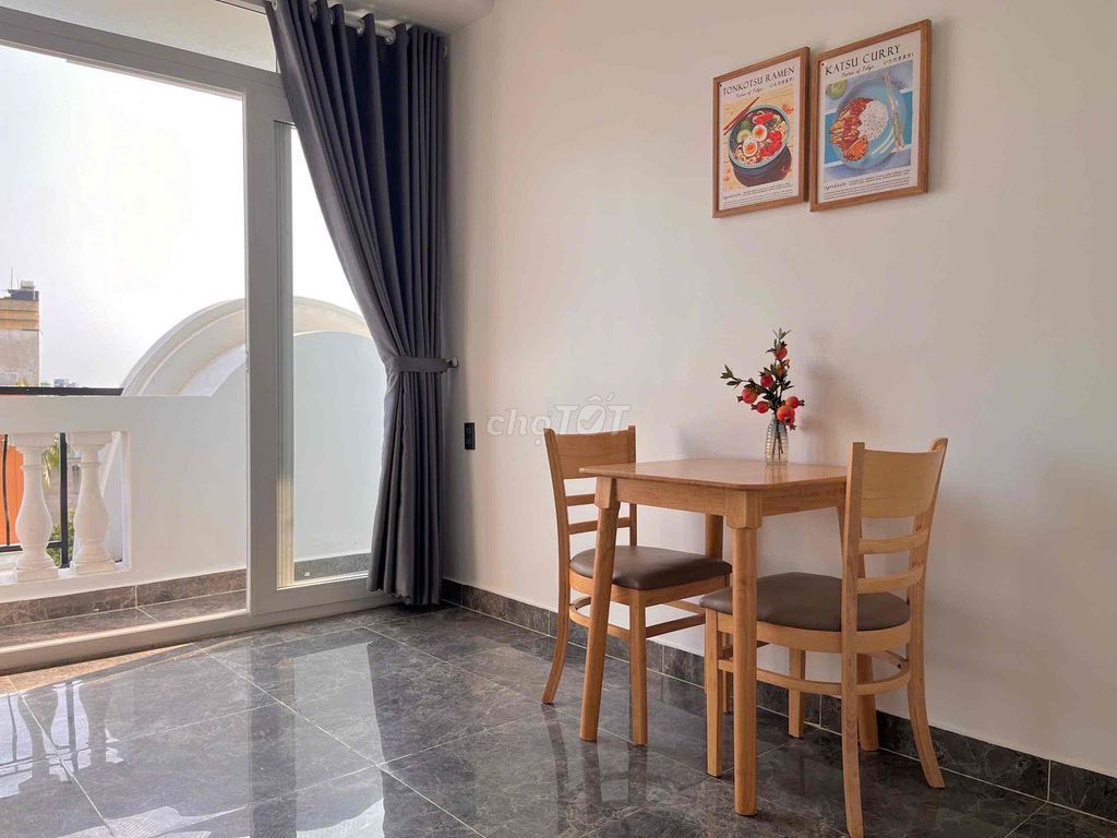 Rent the apartment. A full-size kitchen room. Secure the elevators at the mound.