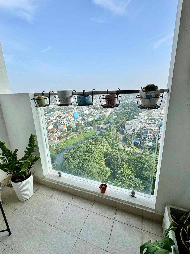 Get us two bedrooms. View 1. Full Wonder Seven.