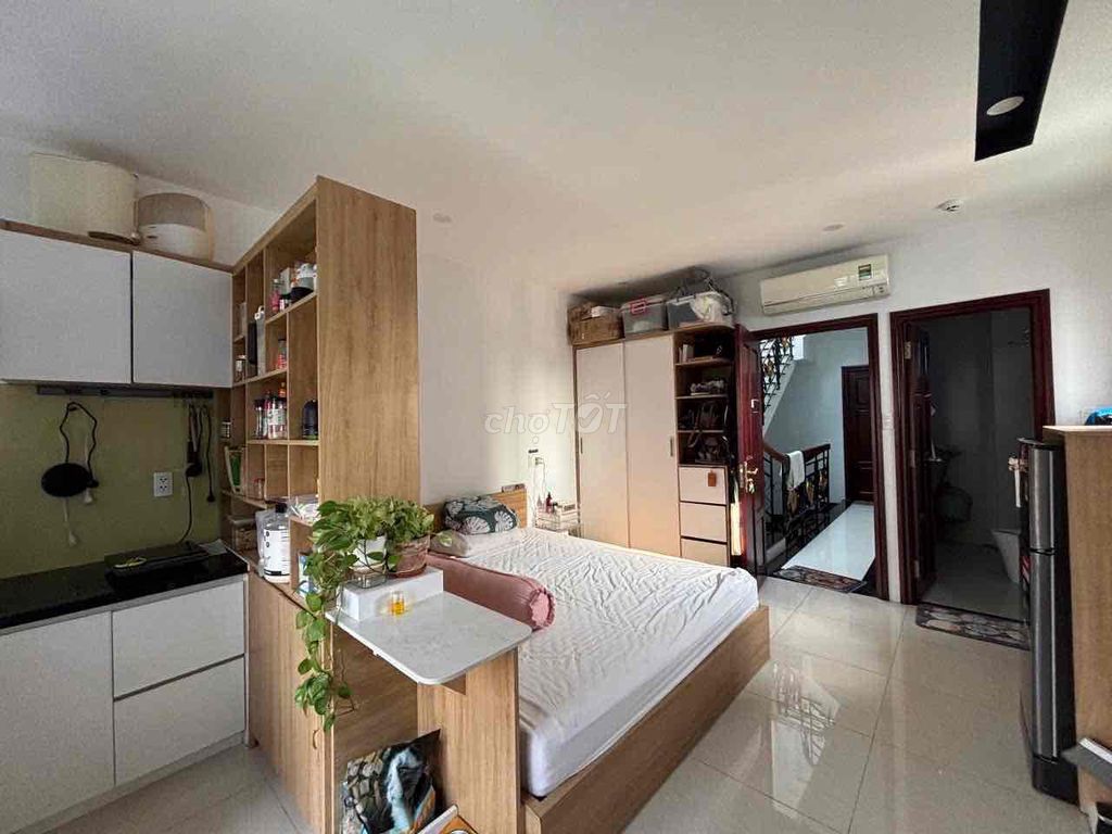 We'll have the room full comfort at Lê Văn Sỹ District 3.