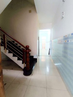 Rent house at ALS Bình Tân 5*20 meters three stories