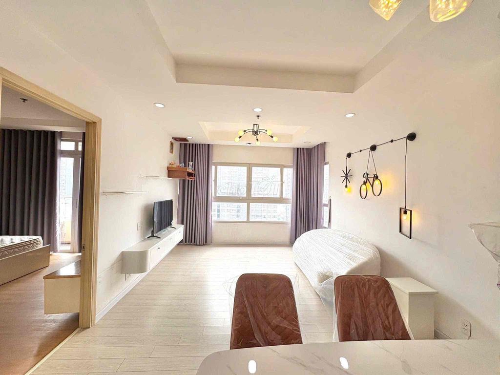 Dragon Hill 1, 3 bedrooms 13 million enough furniture