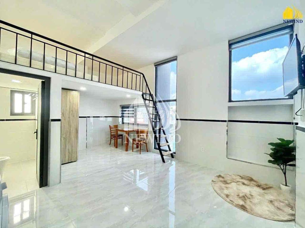 Rent a balcony apartment in Mai Văn Vĩnh Tân Hưng District 7 near the rm