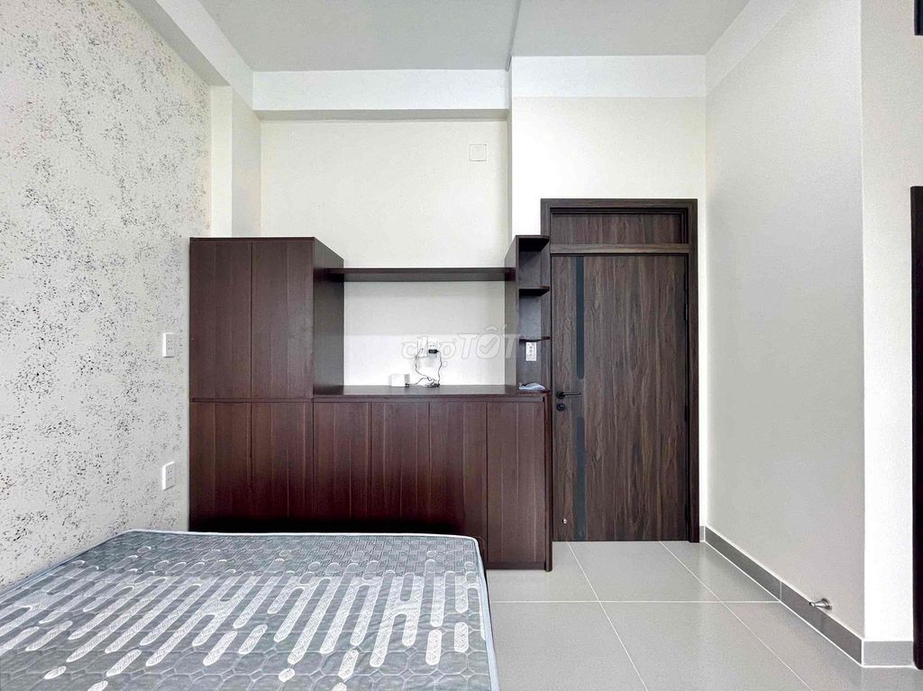 The Bancol studio is 35 meters wide guarantees 100 percent new in shape - full interior