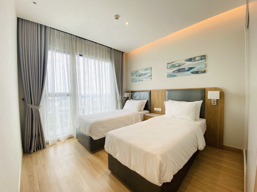 The cargo basket for the Zenity district. One price for 41 million.