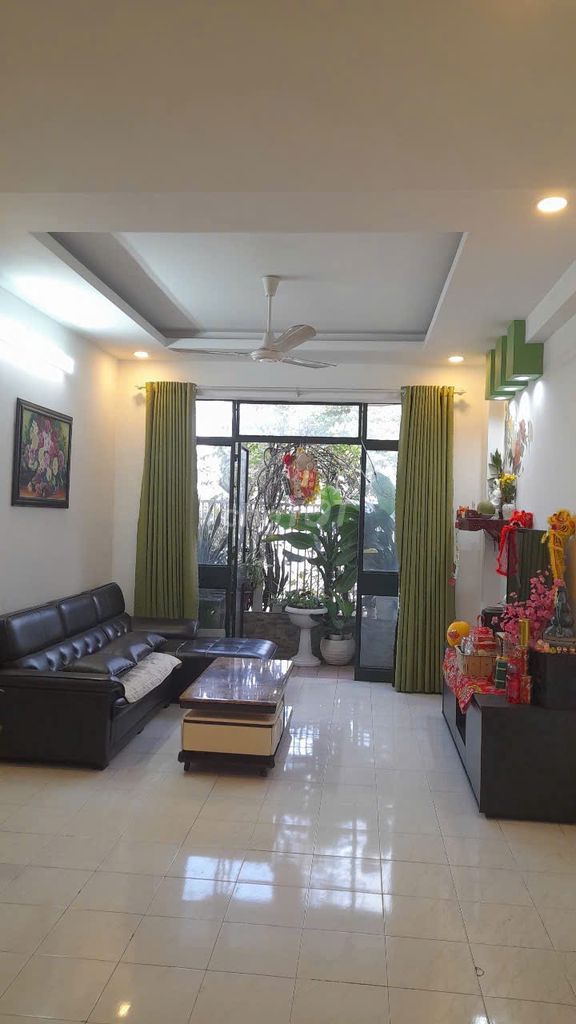 Rent Qq045 meters2, one bedroom, 3 . . .